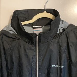 Columbia windbreaker jacket size 2X color black hooded